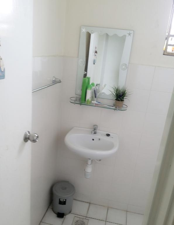 Suria 1 Homestay Jb With Private Pool * Johor Bahru